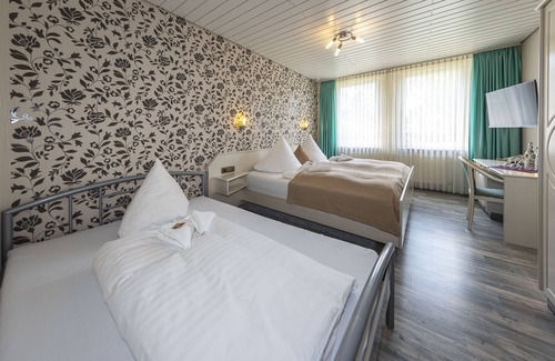 Heiligenrode Hotel | Restaurant & Landhotel Zum Niestetal