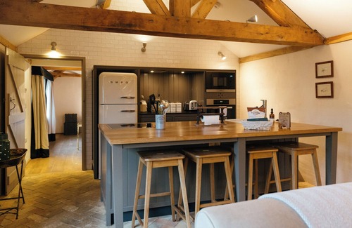 Ipswich House | Retreat East