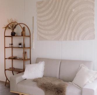 Lith Bed & Breakfast | RetreatBoat Ibiza