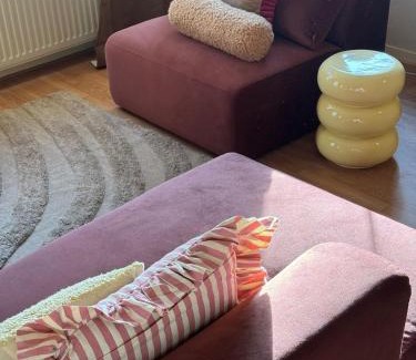 Oude Markt Apartment | Retro Apartment Shared Stay & Go Enschede