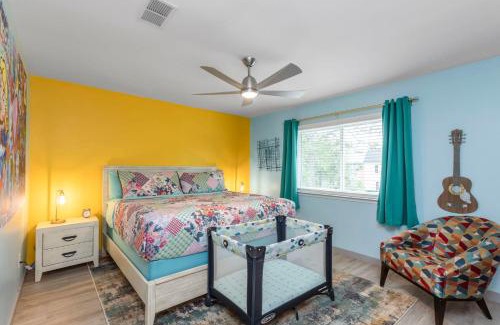 Wright House | Retro - Arcade Home, Kids, Dogs, Grill, & Beach!