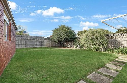 Torquay House | Retro Beach Break - 300 meters to the beach