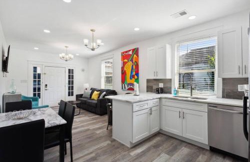 South 7th Ward House | Retro Charm and Comfort Near the French Quarter