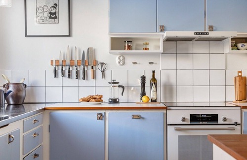 Skarpnack Apartment | Retro Retreat with Modern Comforts