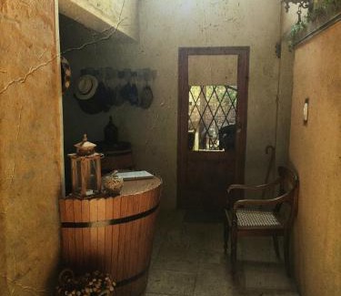 Middelburg House | Revenir