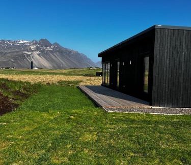 Hornafjörður Apartment | REY Stays - House