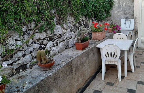 Modica House | RG-F258-RSRG109DT - Villa de Leva - Casa Verde