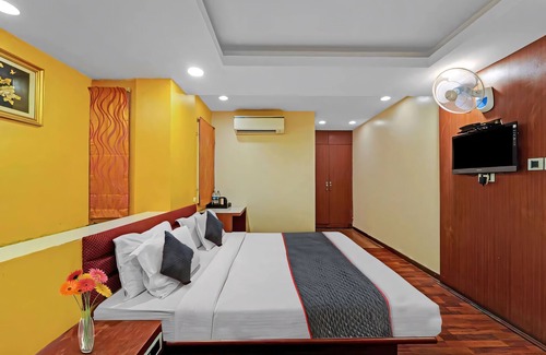 Royapettah Hotel | RG Suites Odin