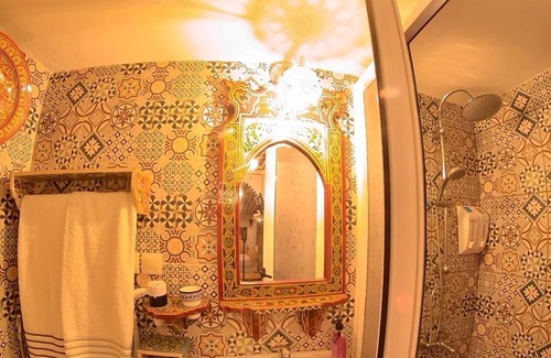 Medina of Tetouan House | Riad las Mil y una Noches Tetuán