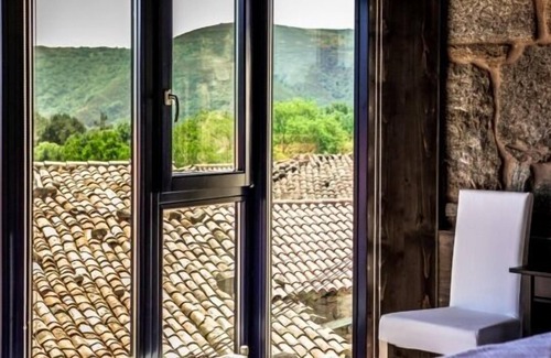 Parada de Sil Cottage | Ribeira Sacra Apartments for 6 people