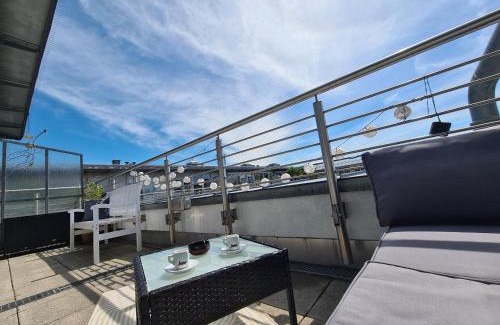 Westend Apartment | Ridler Oktoberfest, parking & rooftop terraces 2 room