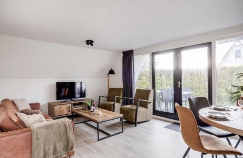 Zwiggelte House | Rietzanger I Cottage met Mooie Inrichting