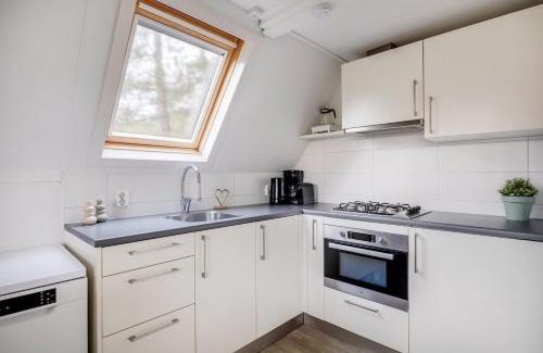 Zwiggelte House | Rietzanger I Cottage met Mooie Inrichting