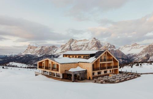 Corvara in Badia Cabin | Rifugio Alpino Pralongià