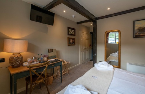 Compton Martin Hotel | Ring O Bells