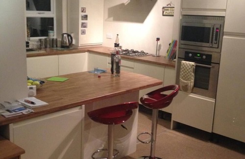 Poole House | Ringwood RD