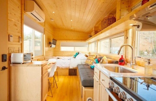 Arroyo Hondo House | Rio Tiny Home w Mountain View, Hot Tub, 2 miles to Black Rock Hot Springs