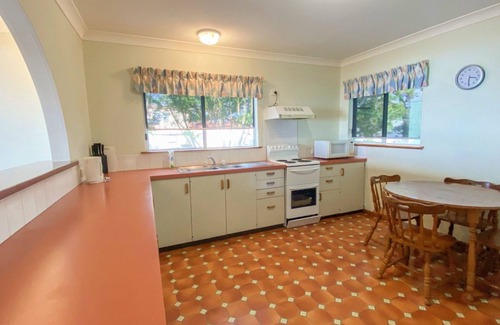 Traviston House | Rio Vista - Burrum Heads - Riverfront - 2BR - Large Yard
