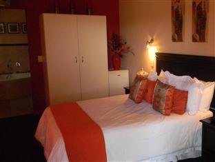 Malelane Cabin | Rio Vista Lodge