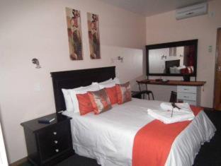 Malelane Cabin | Rio Vista Lodge