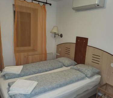 Kiskunlachaza Apartment | Rio51
