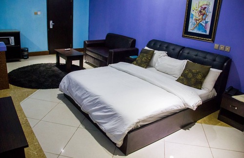 Ojokoro Hotel | Rita's Events and Suites