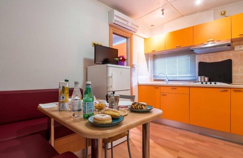 Marina di Ravenna House | Rivaverde Family Camping Village Lodge Superior für 3 Personen