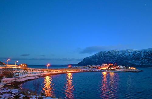 Russenes House | Rivdnji Holiday Home Smørfjord