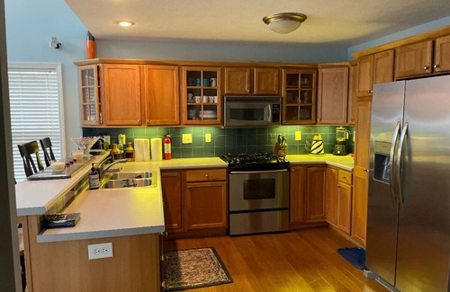 Saint Joseph House | River Front 4-bedroom house with boat dock close to downtown St. Joseph.