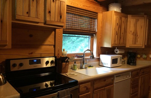 Prince Cabin | River Front property in the New River Gorge National Park on the New River