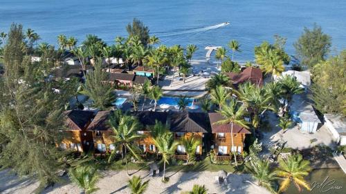 Ntchogo Hotel | River Lodge Resort