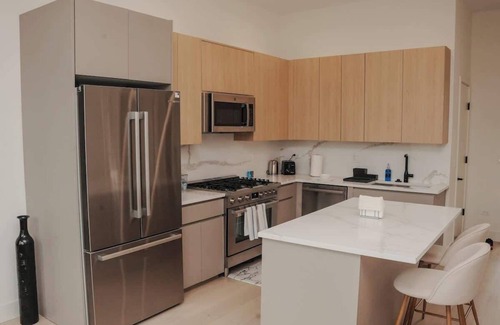 Near North Side Apartment | River North | Private Balcony With In&Out Parking