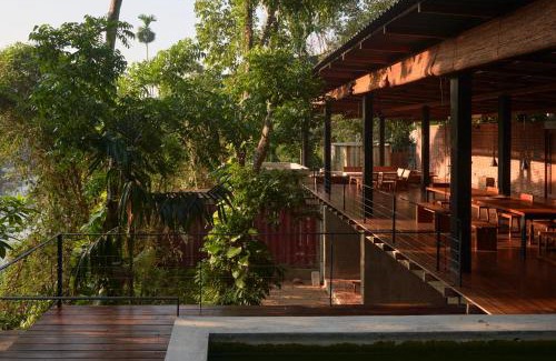 Yatiyantota Villa | River Pavilion, Kitulgala
