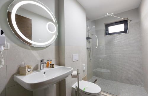 Pitesti Hotel | RIVER PLACE
