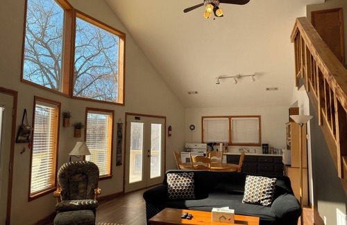 Norfork Hotel | River Ridge Inn