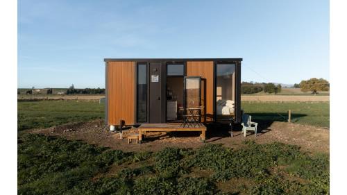 Waimate District House | River Road Retreat 2 by Tiny Away