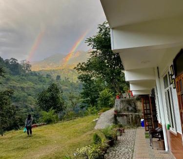 Chamoli House | River Valley Retreat