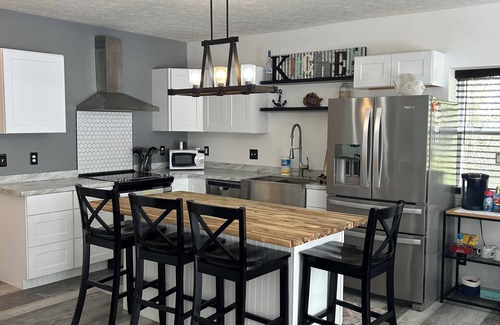 Rockfield House | Riverfront 3BR Retreat Sleeps 8 Peaceful Tippecanoe Getaway