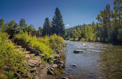San Juan River Village House | Riverfront Home with Hot Tub about 19 Mi to Wolf Creek!