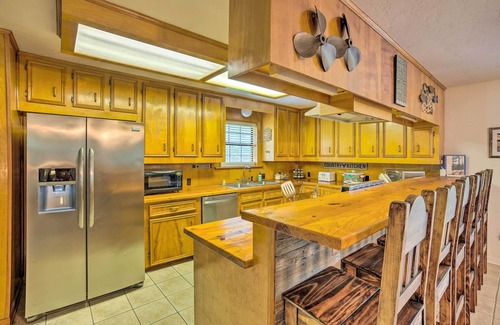 Oakhurst House | Riverfront Hunstville Home w/Deck & Yard!
