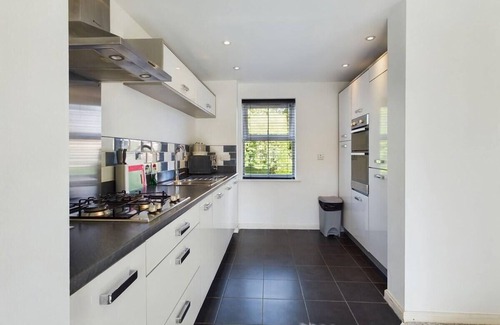 Stafford House | Riverfront Staffordshire Retreat