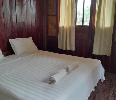 Don Det House | Rivergarden Guesthouse and restaurant