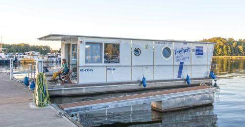 Muritz Boat Rental | Riverlodge Village Hafendorf Müritz