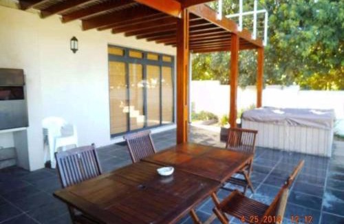 Onrus House | Riverside 18