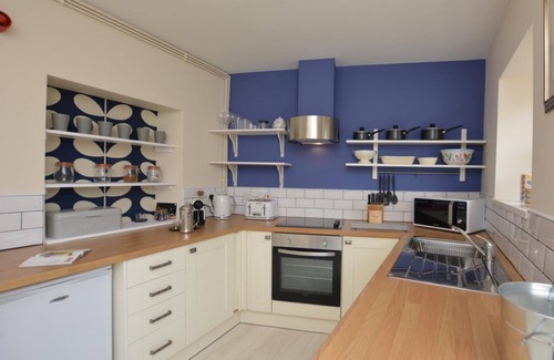 Aberaeron Apartment | Riverside Apartment in the heart of the Georgian Town of Aberaeron