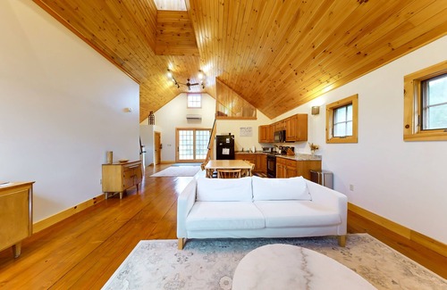 Starksboro House | Riverside cabin with mountain views, beach access, children's items, & firepit