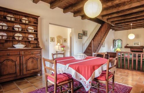 Condat-sur-Vezere Villa | Riverside Charm in Périgord Noir
