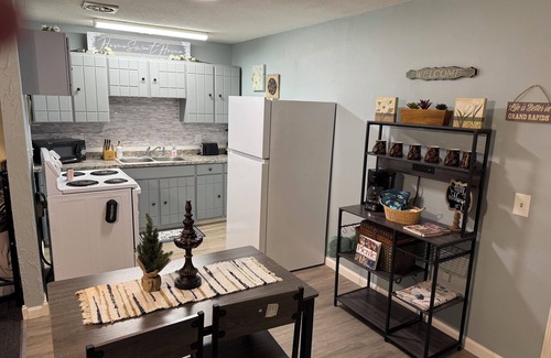 Grand Rapids Apartment | Riverside Hideaway, 880sf, 1 bedroom apartment