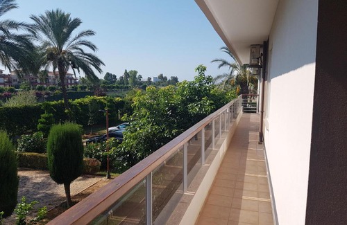 Tosmur Belediyesi Apartment | Riverside Resort Property