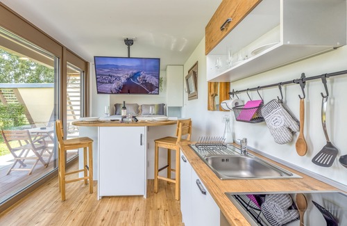 Metlika House | Riverside Suite Jure private beach, Gradac, Slovenia